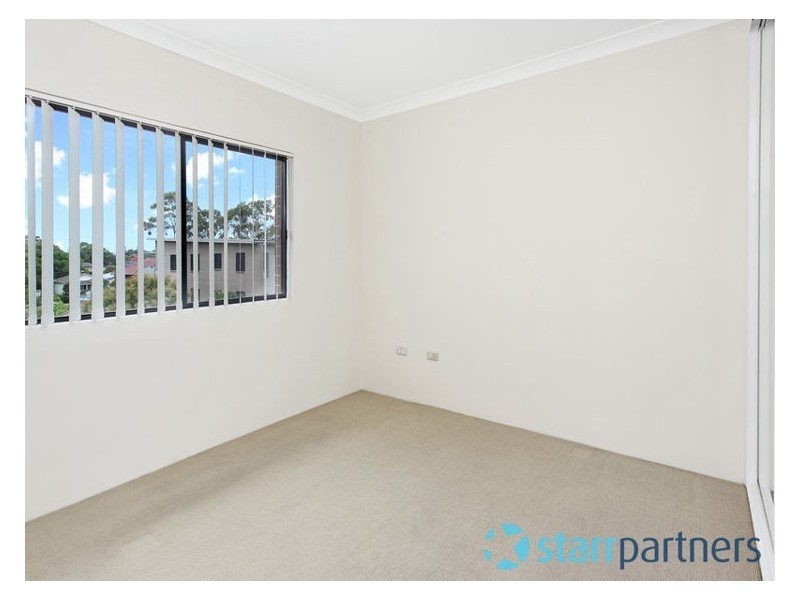 27/10-12 Wingello Street, Guildford NSW 2161