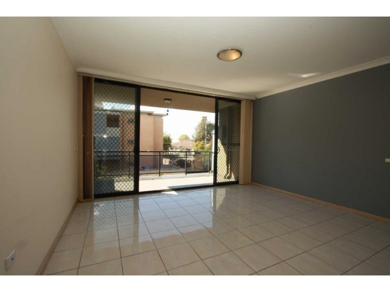 4/36 BOOMERANG STREET, Granville NSW 2142