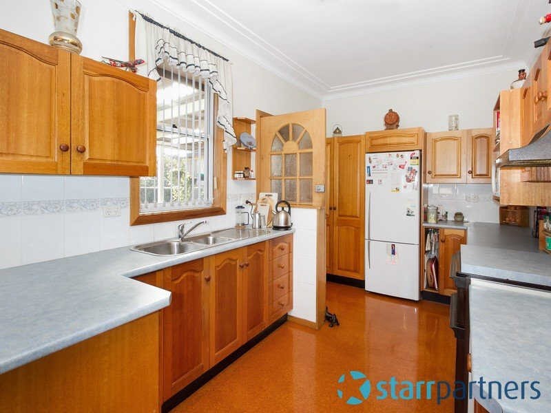 12 KARANI AVENUE, Guildford NSW 2161