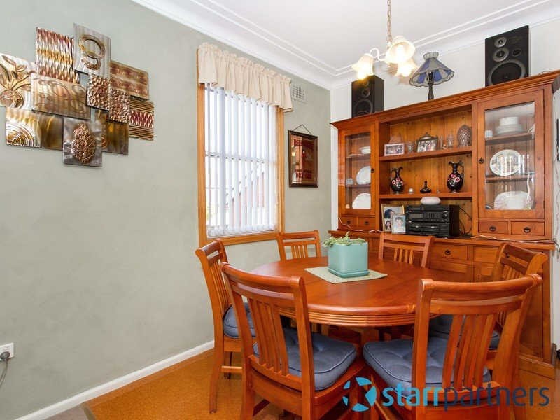 12 KARANI AVENUE, Guildford NSW 2161