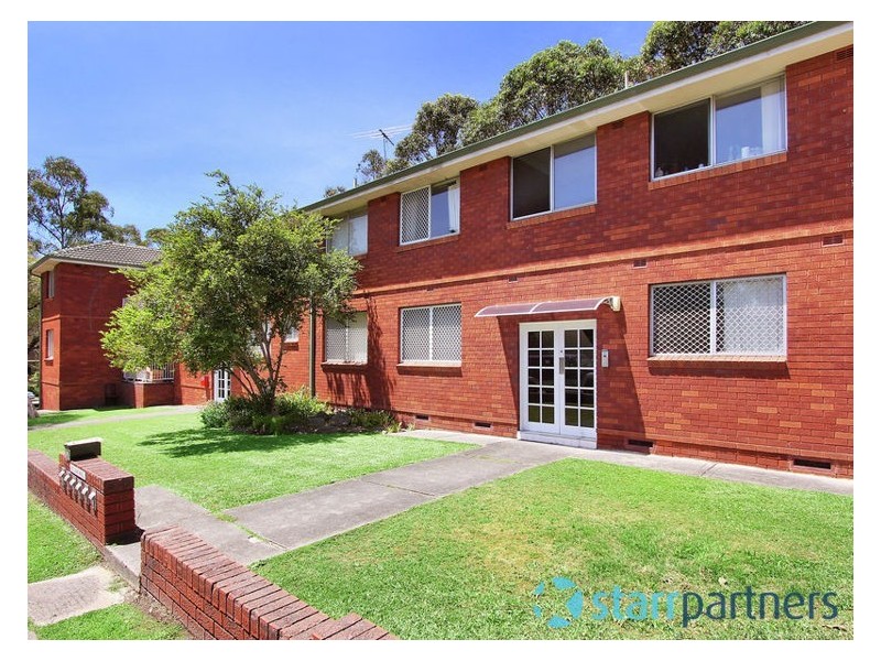 8/16 Calliope Street, Guildford NSW 2161