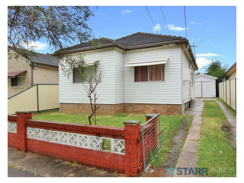 100 Farnell Street, Merrylands NSW 2160