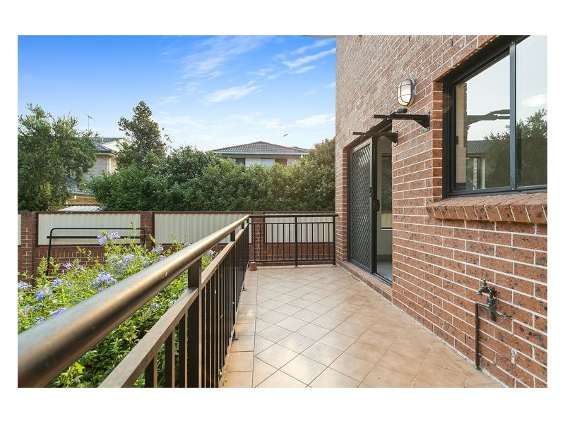 2/3A Wirralee Street, South Wentworthville NSW 2145