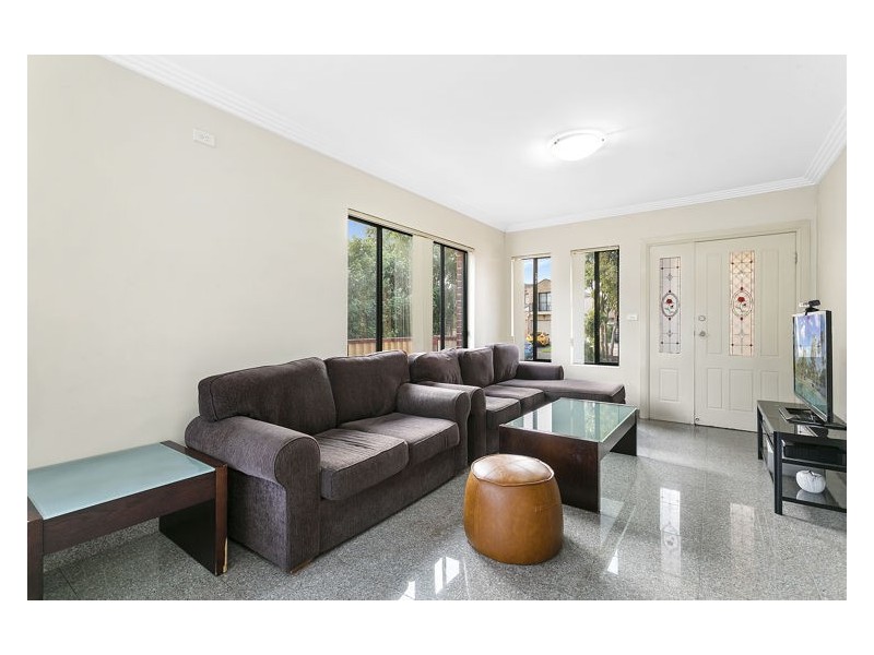 2/3A Wirralee Street, South Wentworthville NSW 2145