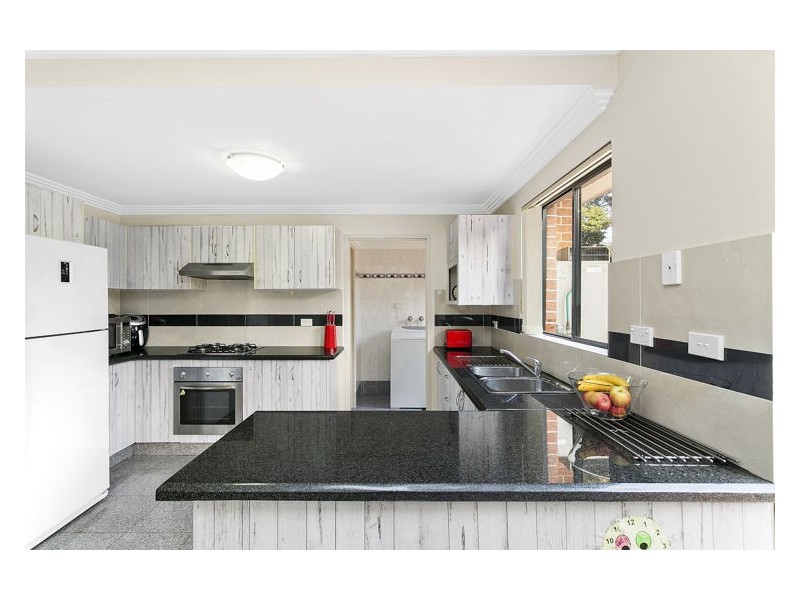 2/3A Wirralee Street, South Wentworthville NSW 2145