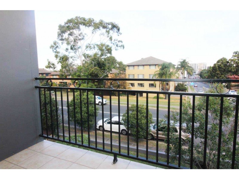 8/49 SHEFFIELD STREET, Merrylands NSW 2160
