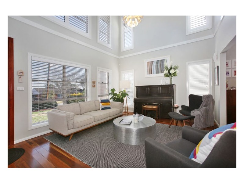 42 Pambula Crescent, Merrylands NSW 2160