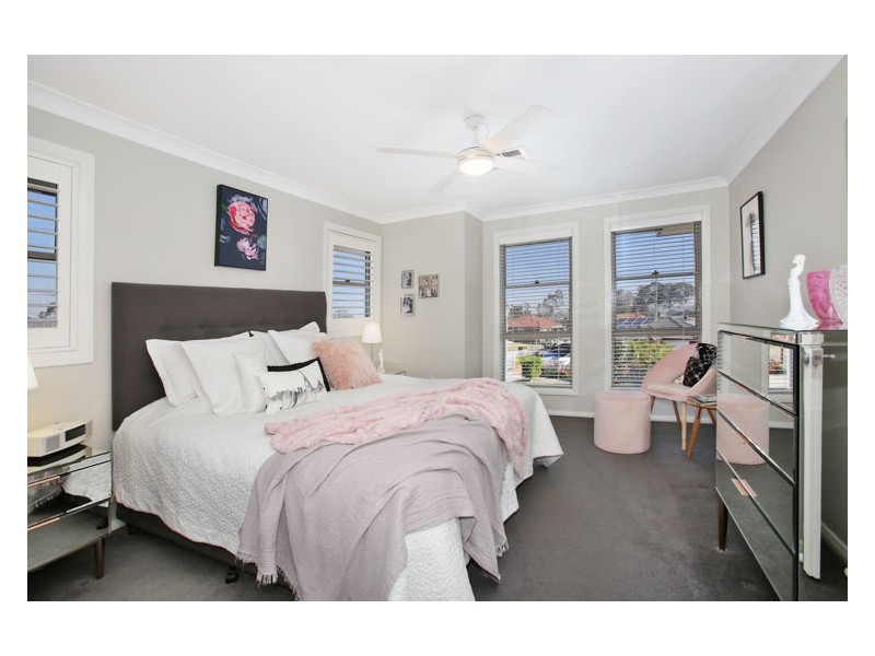 42 Pambula Crescent, Merrylands NSW 2160