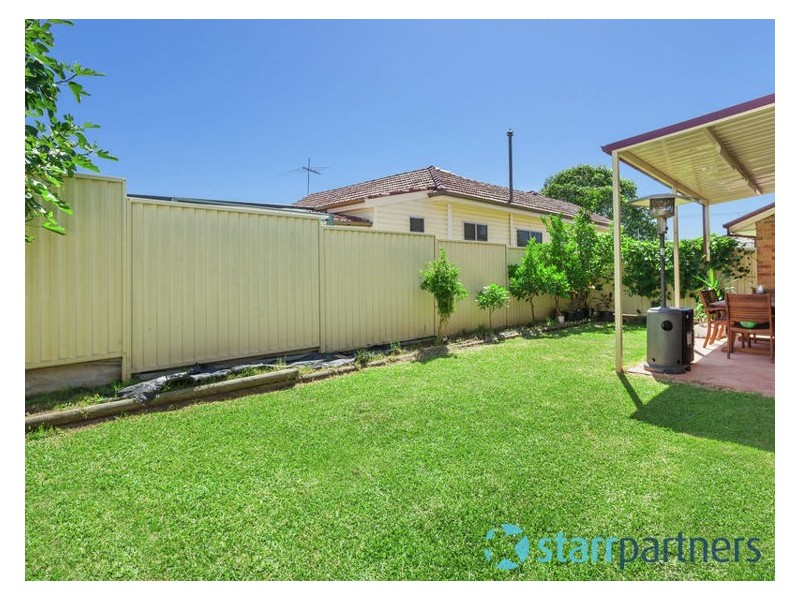 1A Phyllis Crescent, Guildford NSW 2161