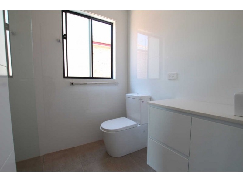 124A ROBERTSON STREET, Guildford NSW 2161