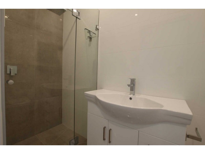 124A ROBERTSON STREET, Guildford NSW 2161