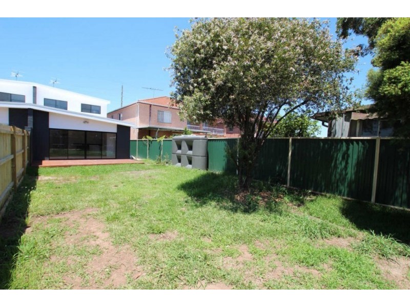 124A ROBERTSON STREET, Guildford NSW 2161