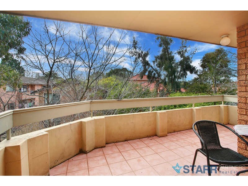 4/9 HELEN STREET, Westmead NSW 2145
