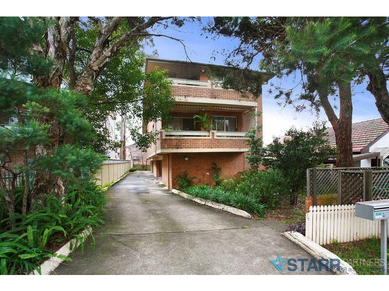 4/9 HELEN STREET, Westmead NSW 2145