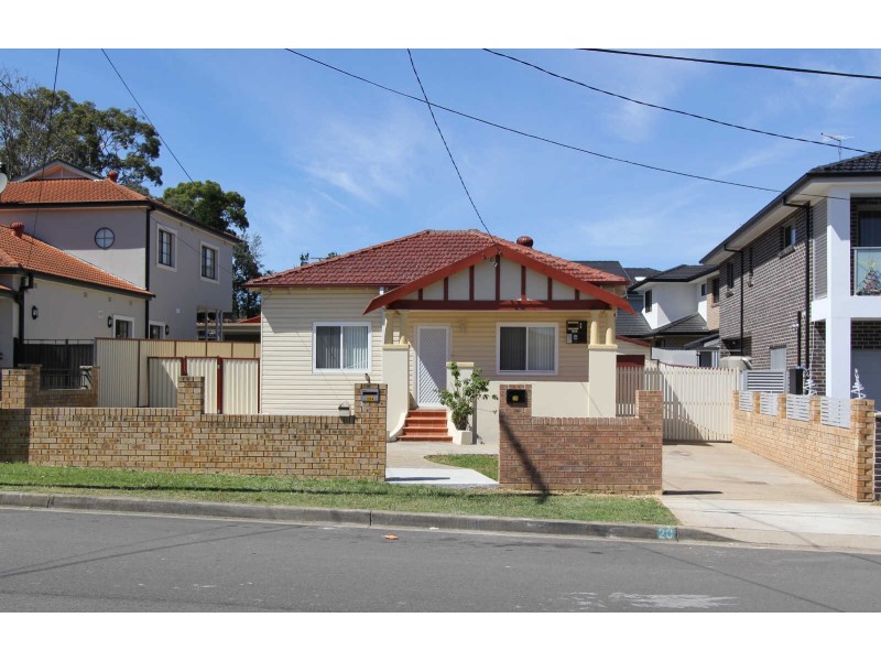 20 RHODES AVENUE, Guildford NSW 2161