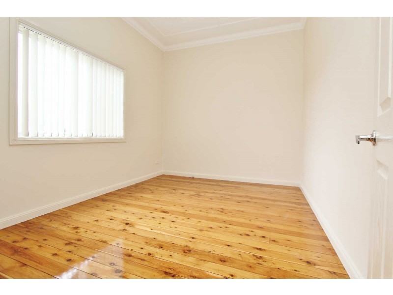 20 RHODES AVENUE, Guildford NSW 2161