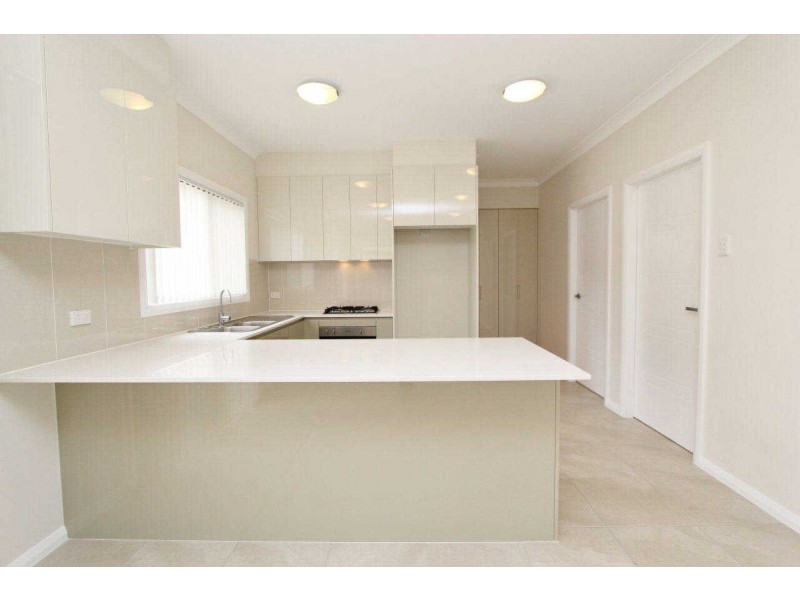 20A Rhodes Avenue, Guildford NSW 2161