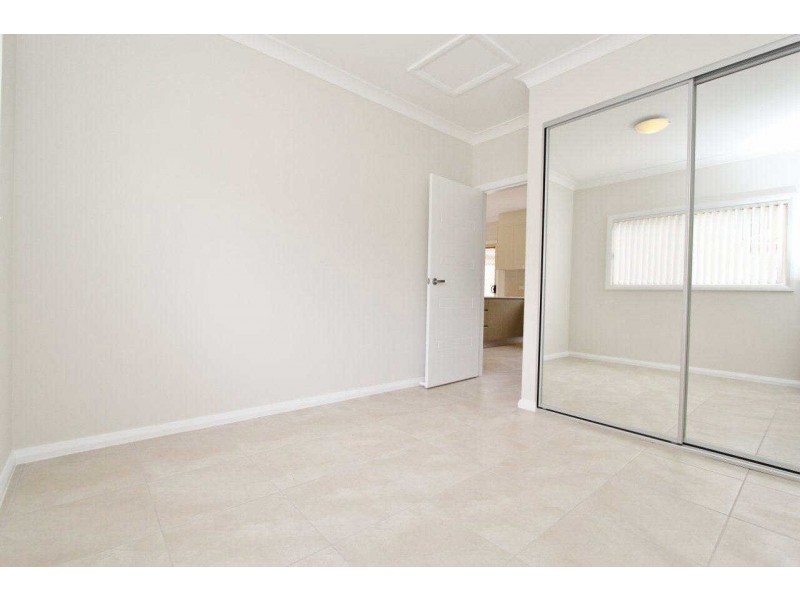 20A Rhodes Avenue, Guildford NSW 2161