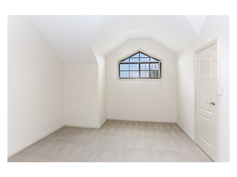 14/335-339 Blaxcell Street, Granville NSW 2142