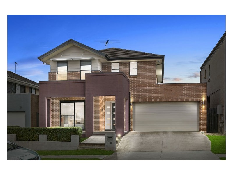 10 Grazier Circuit, Pemulwuy NSW 2145