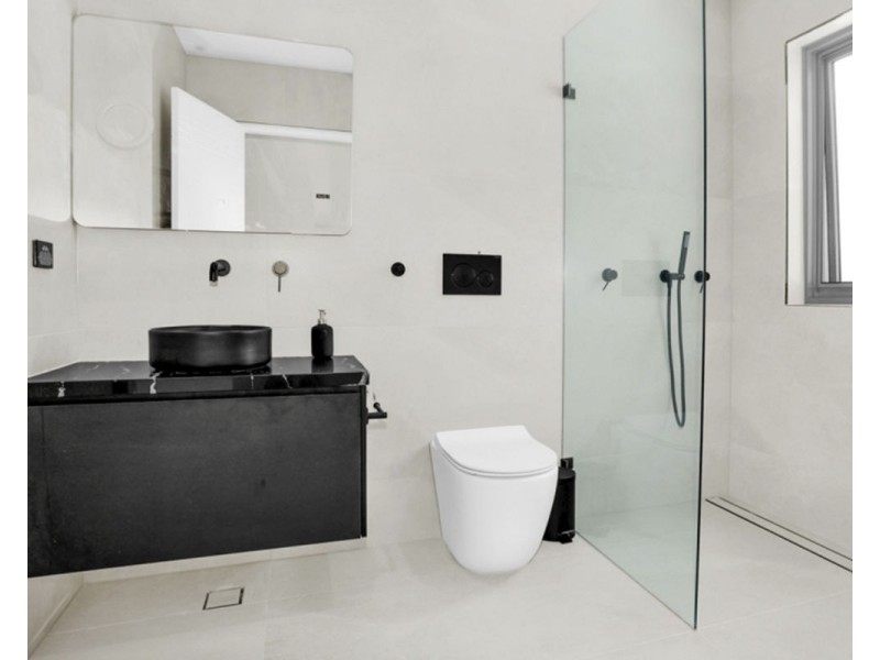 17 Croft Avenue, Merrylands NSW 2160