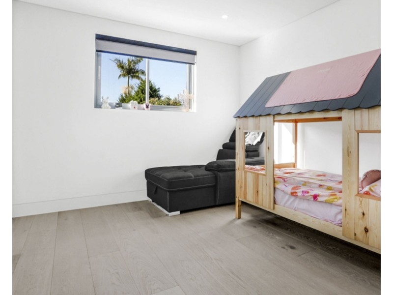 17 Croft Avenue, Merrylands NSW 2160