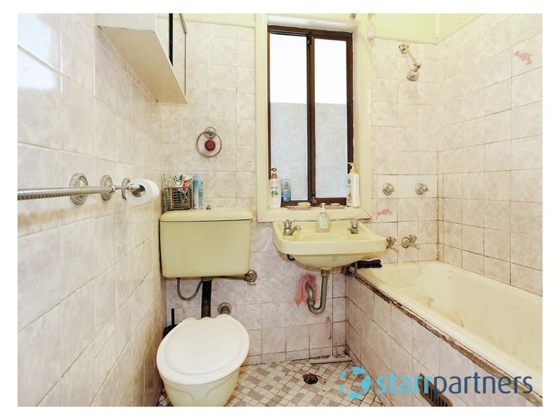 2 Hamilton Street, South Wentworthville NSW 2145