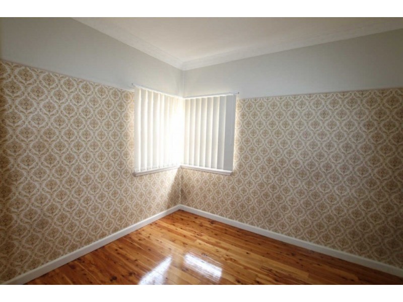 83 MILITARY ROAD, Guildford NSW 2161