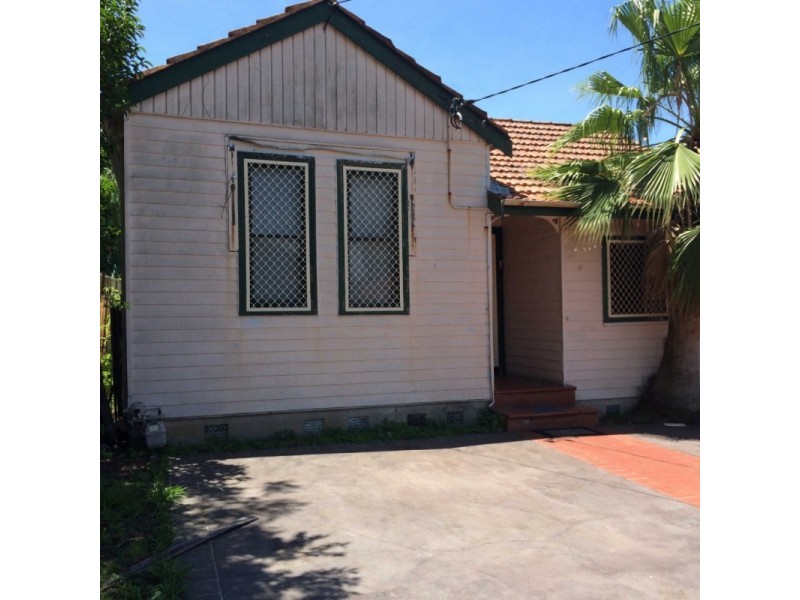 49 RHODES AVENUE, Guildford NSW 2161