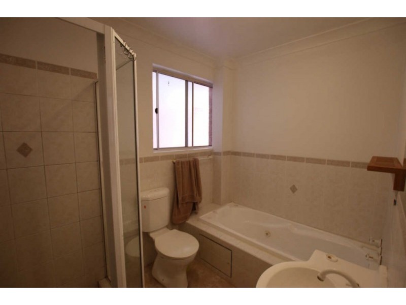 4/29 NEWMAN STREET, Merrylands NSW 2160