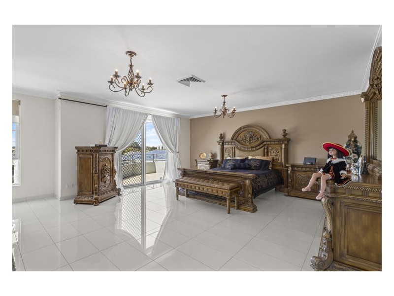 7 Grant Crescent, Merrylands NSW 2160