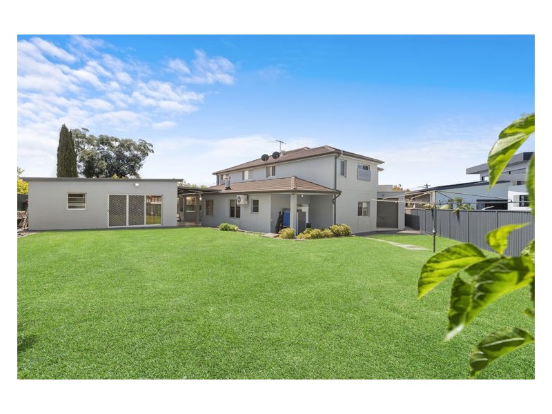 7 Grant Crescent, Merrylands NSW 2160