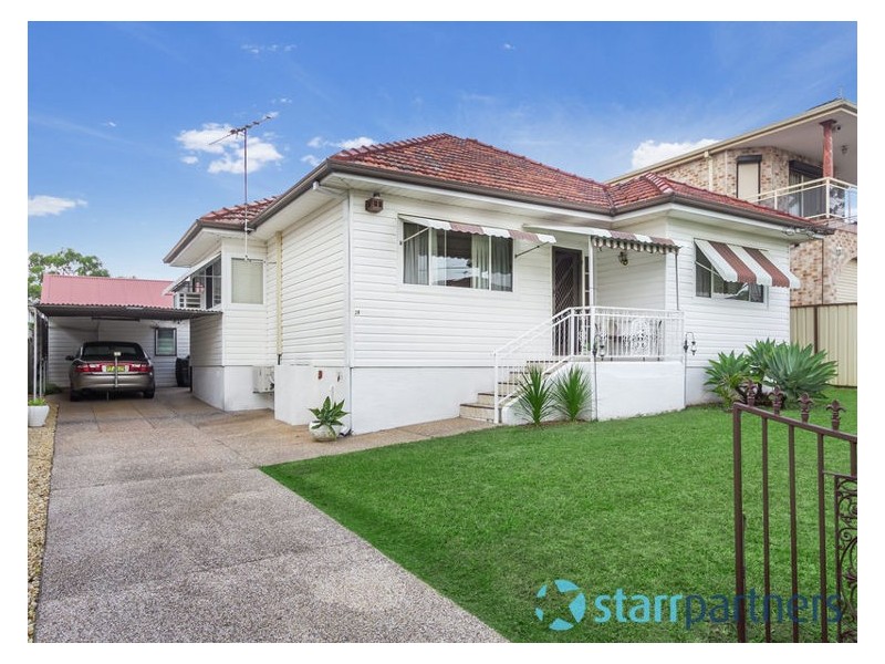 28 Elsinore Street, Merrylands NSW 2160