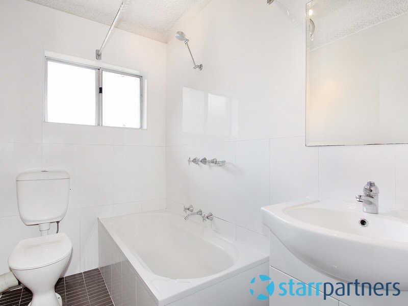 9/26 Oxford Street, Merrylands NSW 2160