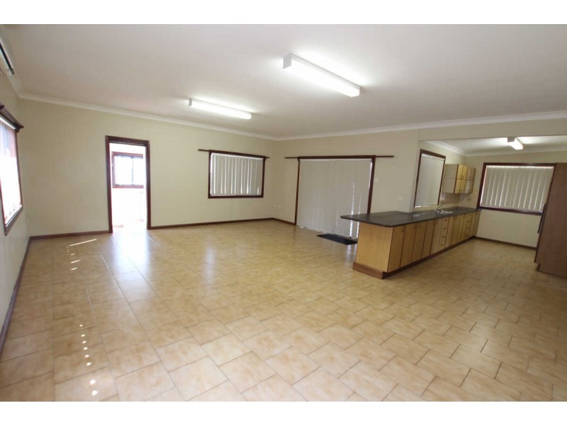 37 SANDRA STREET, Woodpark NSW 2164