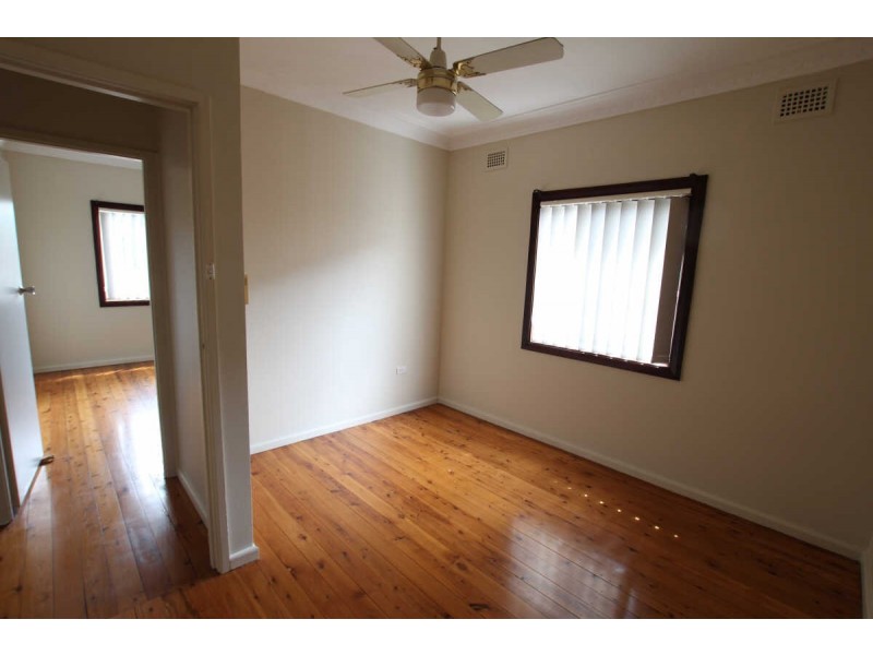 37 SANDRA STREET, Woodpark NSW 2164