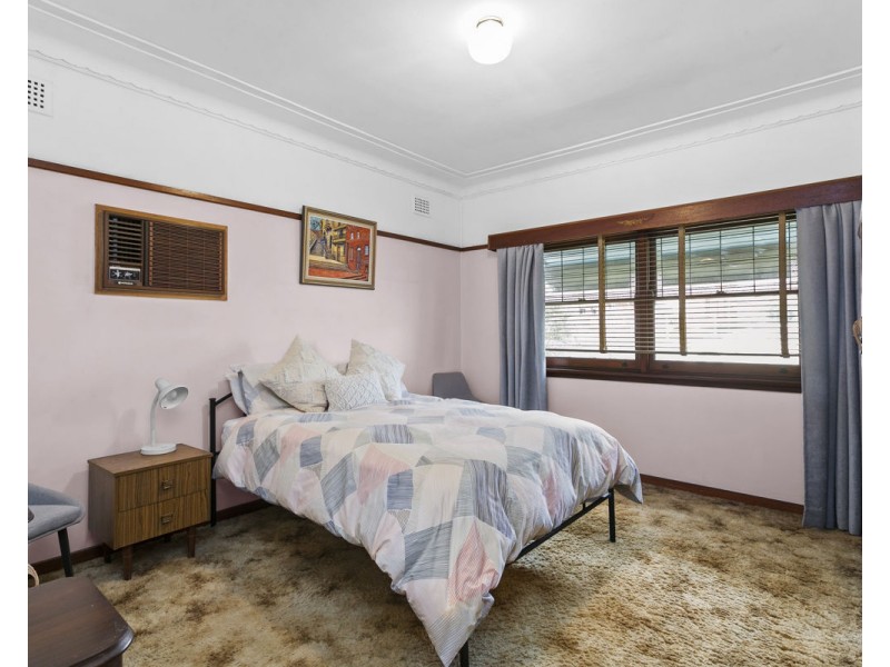 15 Beszant Street, Merrylands NSW 2160