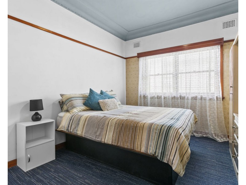 15 Beszant Street, Merrylands NSW 2160