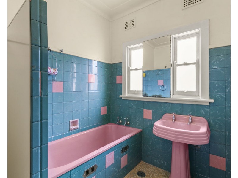 15 Beszant Street, Merrylands NSW 2160