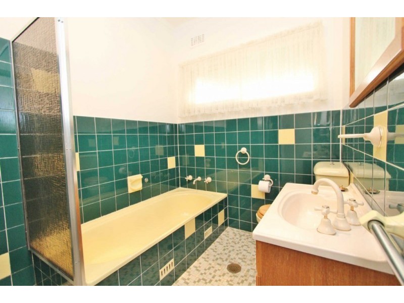 24 YOOGALI STREET, Merrylands NSW 2160