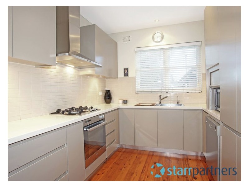 8 Thomas Street, Merrylands NSW 2160