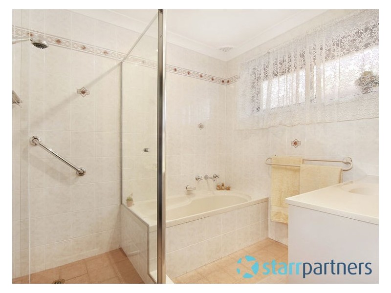 8 Barbara Crescent, Merrylands NSW 2160