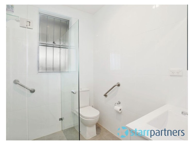 8 Koorinda Avenue, Villawood NSW 2163