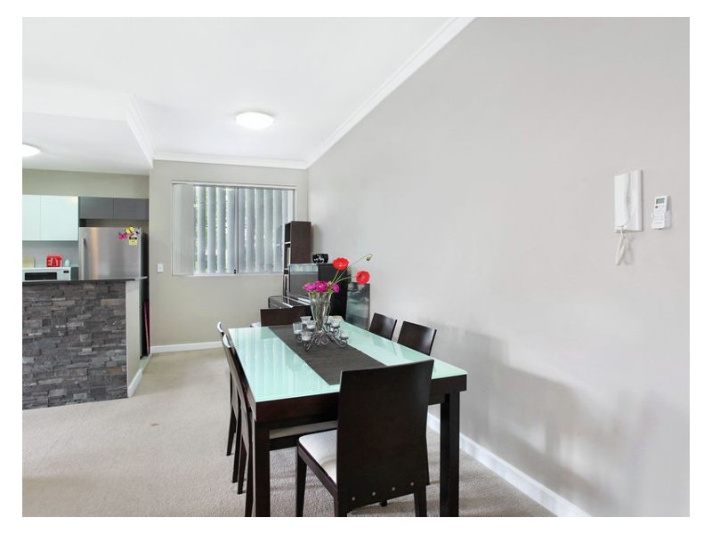 2/205-207 William Street, Granville NSW 2142