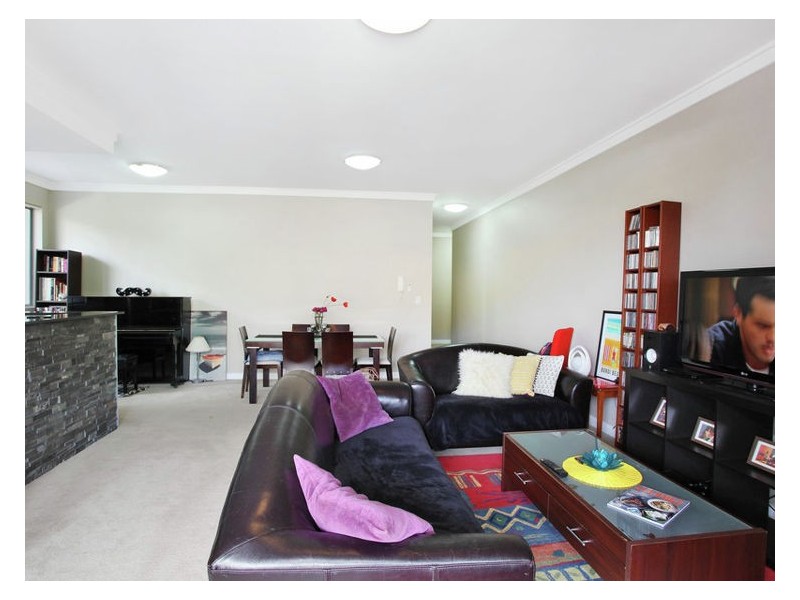 2/205-207 William Street, Granville NSW 2142