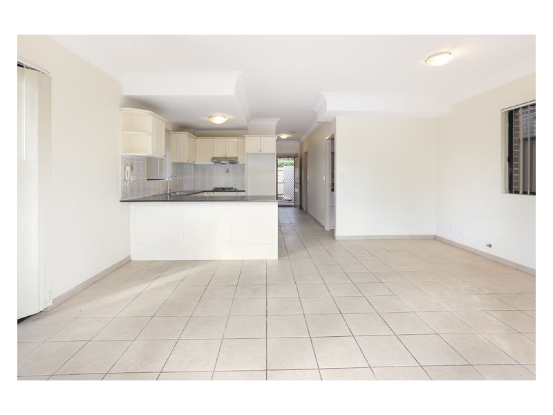 2/1-3 Holdsworth Street, Merrylands NSW 2160