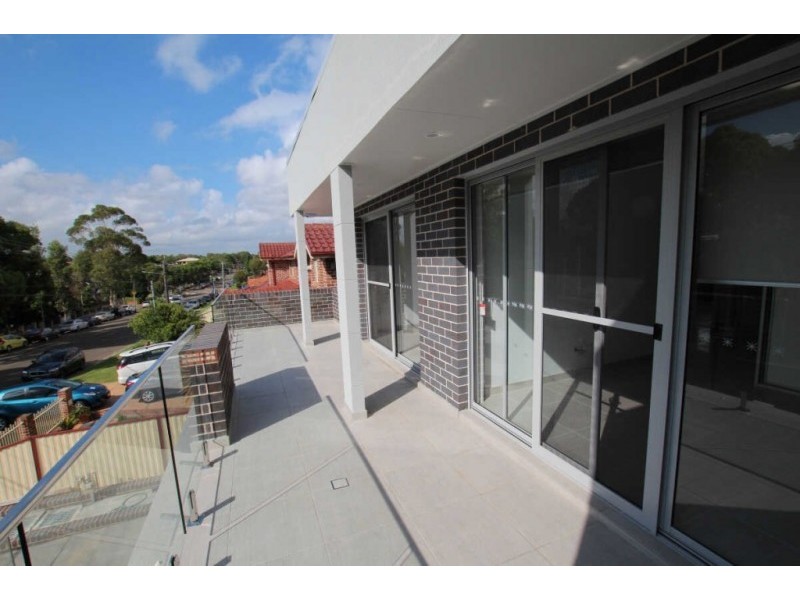 40 WINDSOR ROAD, Merrylands NSW 2160