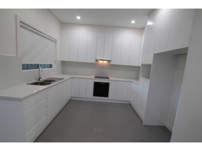 107A DAMIEN AVENUE, Greystanes NSW 2145