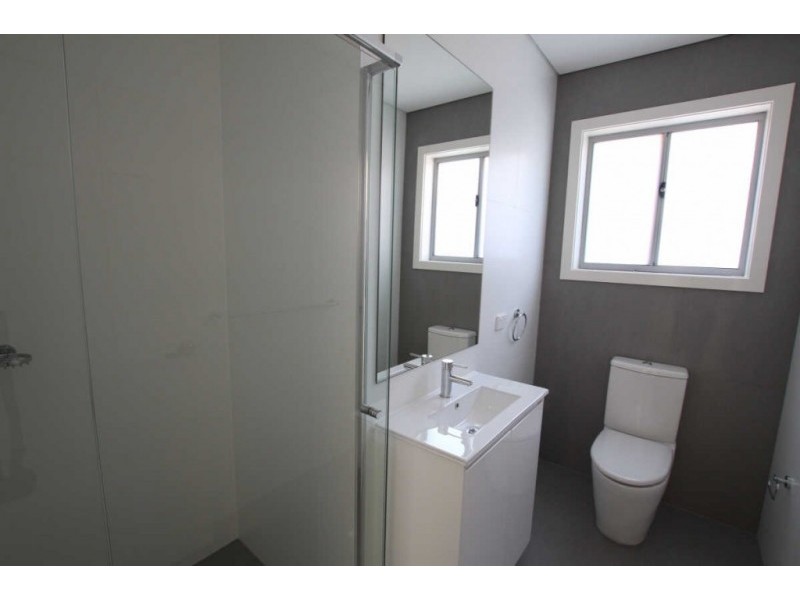 107A DAMIEN AVENUE, Greystanes NSW 2145