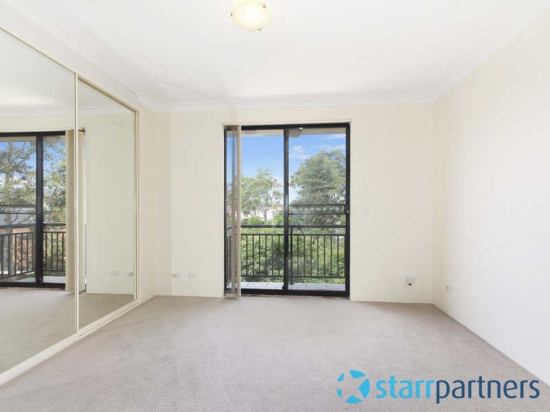 11/72-74 MOUNTFORD AVENUE, Guildford NSW 2161
